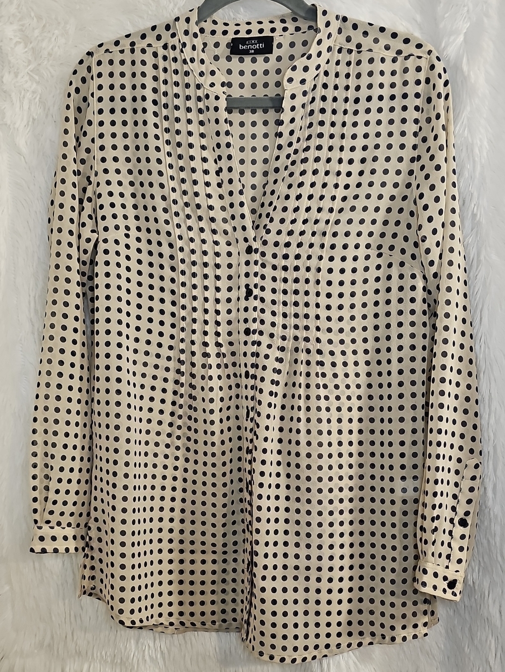 Gina Benotti Cream and Black Polka Dot Pintuck Blouse